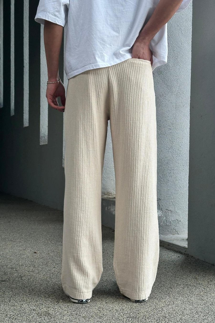 Krem Dokulu Pile Detaylı 42 GO Baggy Pantolon