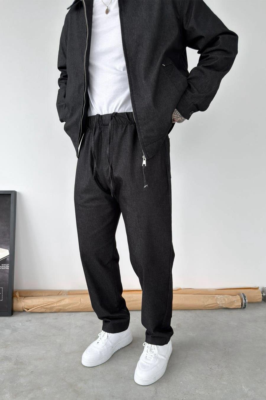 Siyah Beli Lastikli Dokulu Baggy Pantolon