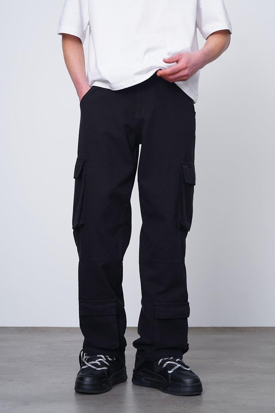 Siyah Çift Kargo Cepli 02B DL Paçası Ayarlanabilir Baggy Pantolon