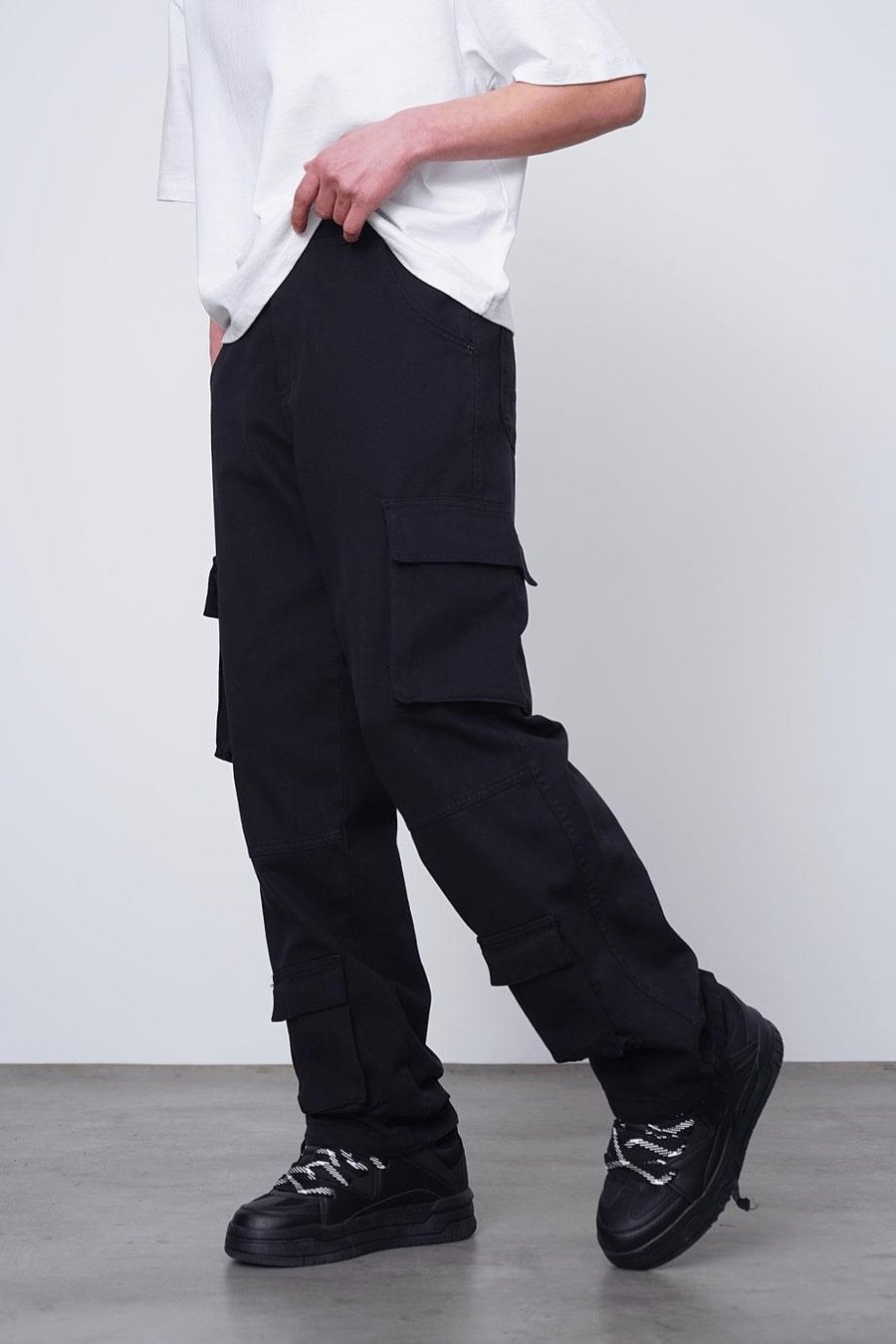 Siyah Çift Kargo Cepli 02B DL Paçası Ayarlanabilir Baggy Pantolon