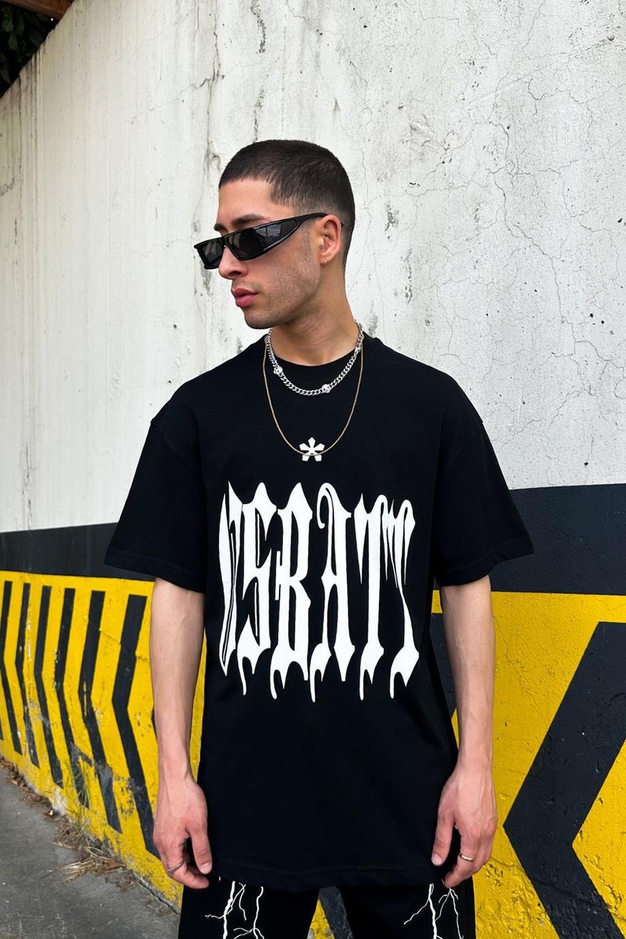 Siyah Clover Oversize Tişört