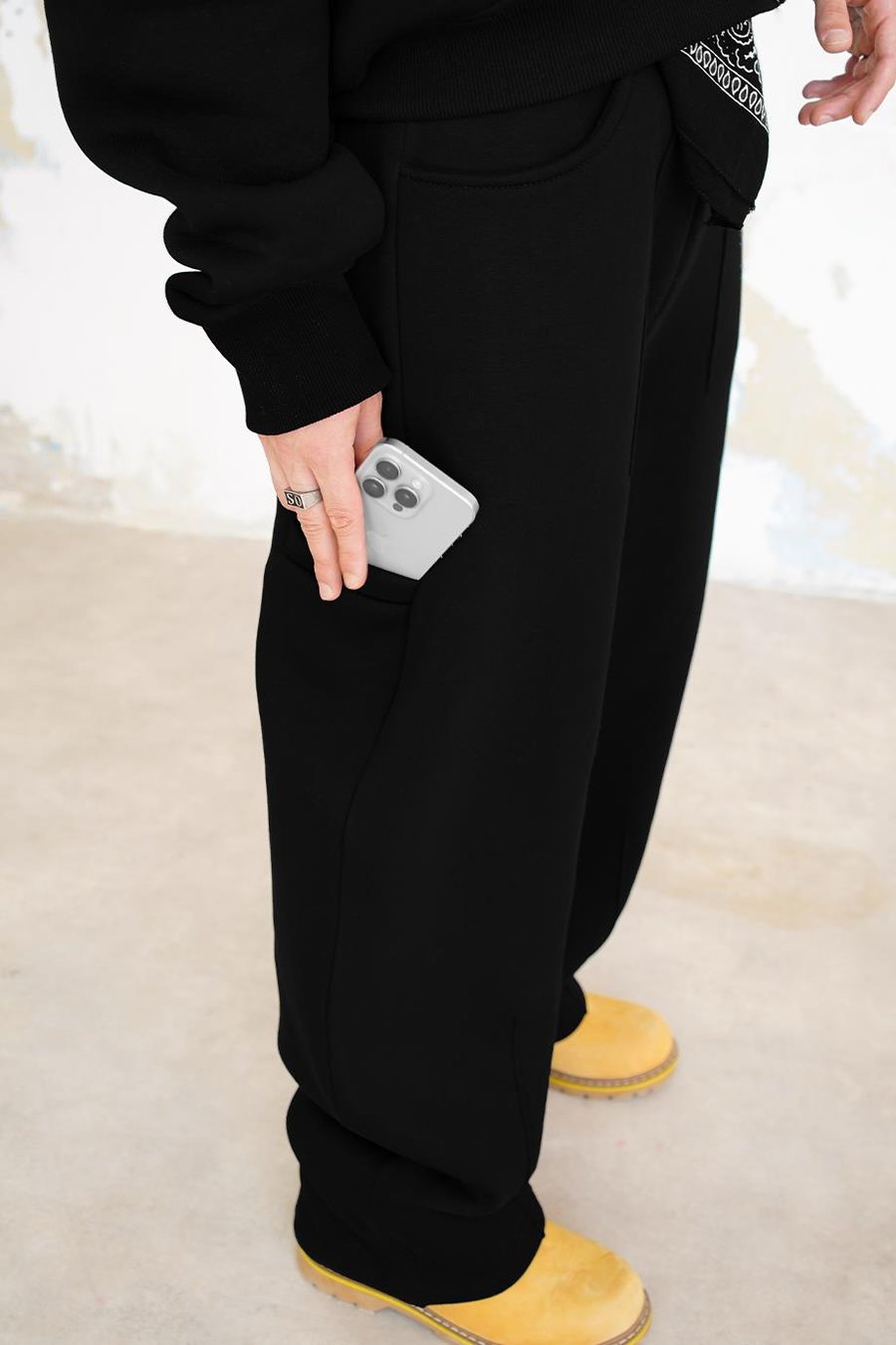 Siyah Cozy Basic Pileli Baggy Eşofman