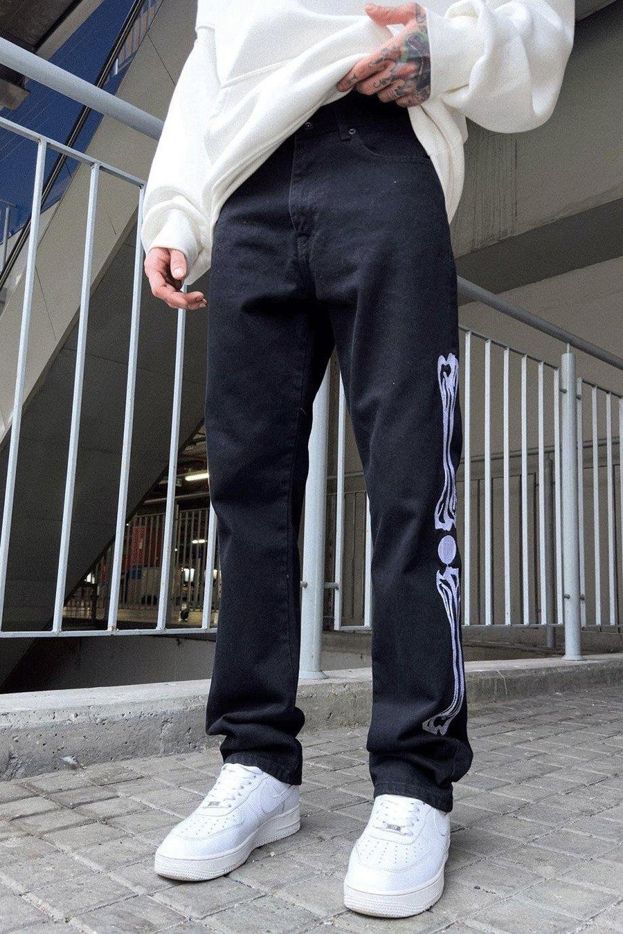 Siyah Kemik Nakış Detay Siyah Baggy Pantolon