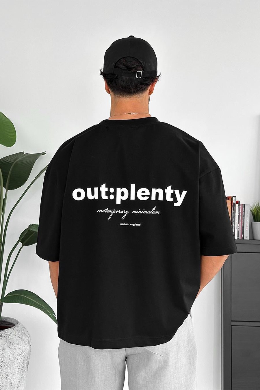 Siyah Minimalism OUTPLENTY PREMİUM Oversize Tişört