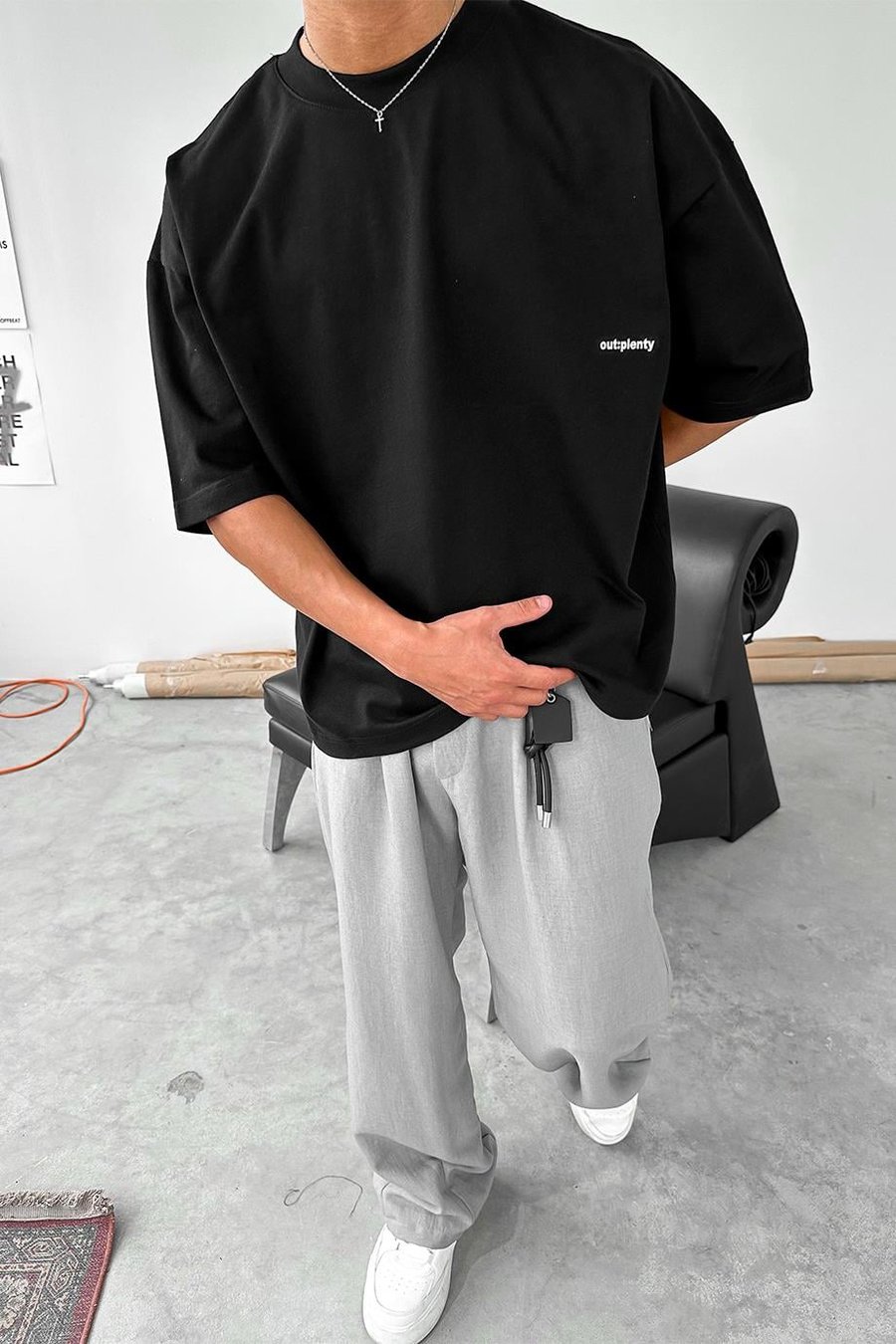 Siyah Minimalism OUTPLENTY PREMİUM Oversize Tişört