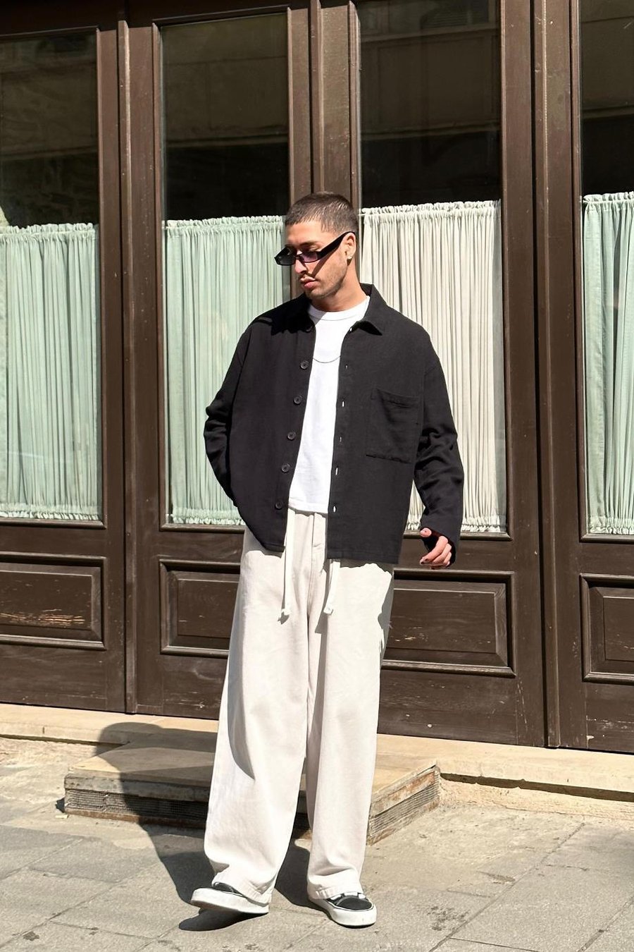 Siyah Ön Cepli L6 GO Oversize Keten Gömlek