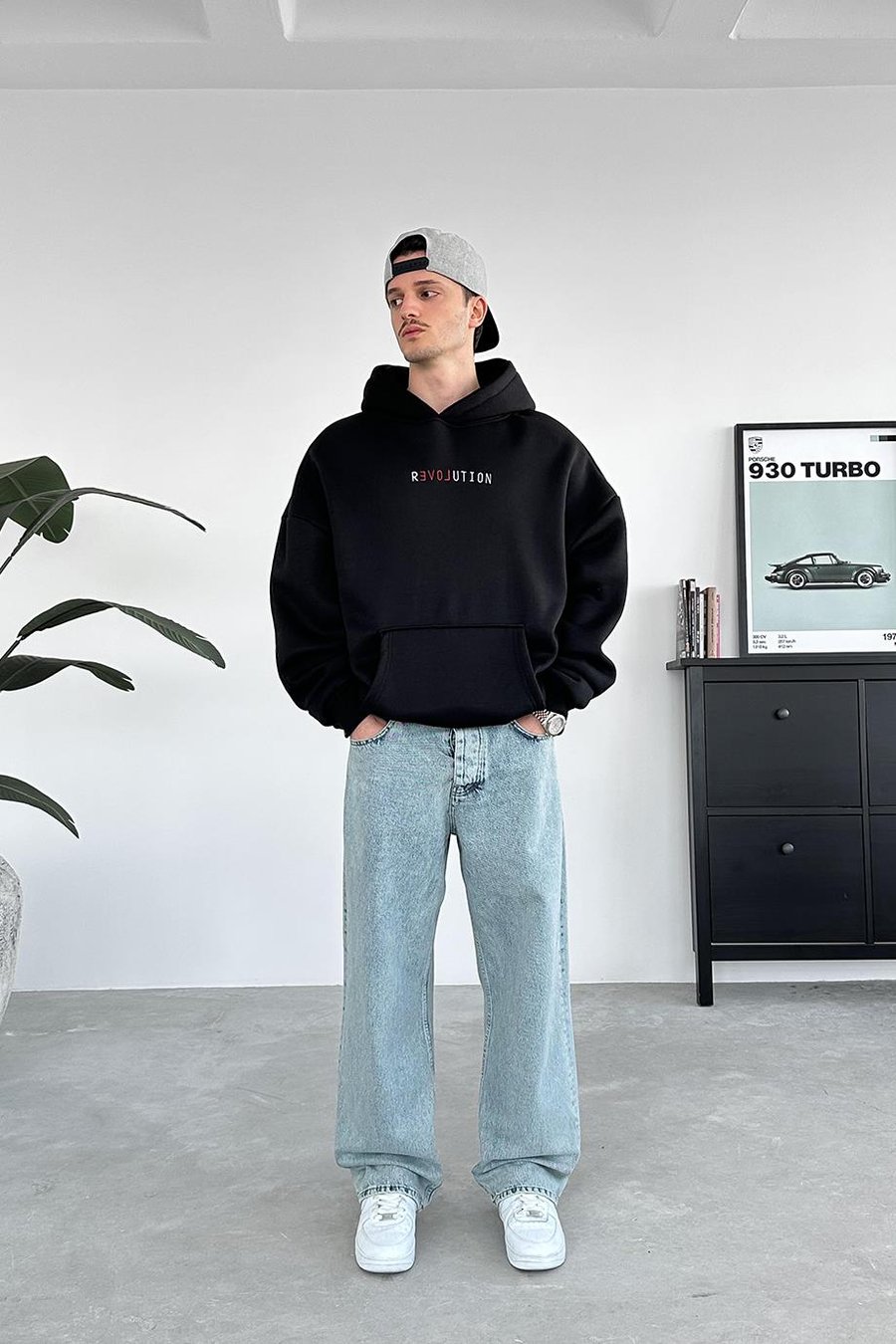 Siyah Revolution Nakış Detay HAFKA PREMİUM 3 İplik Şardonlu Oversize Sweatshirt