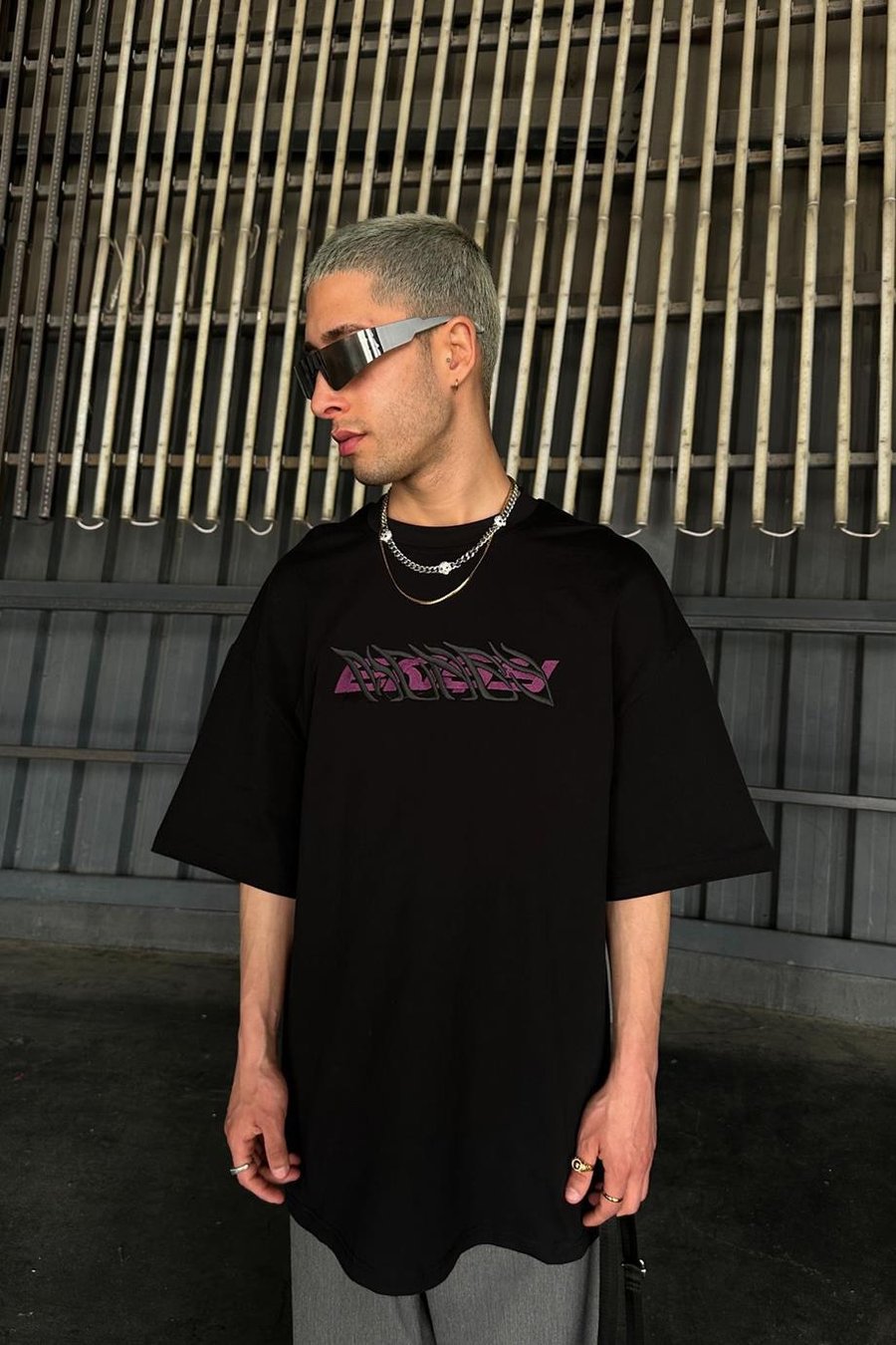 Siyah Siyah Easy Nakış Detay ML Premium Oversize Tişört
