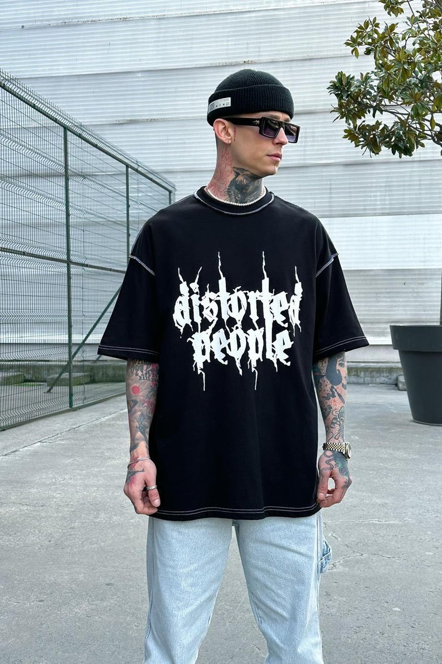 Siyah Ters Dikiş Distorted Oversize Tişört