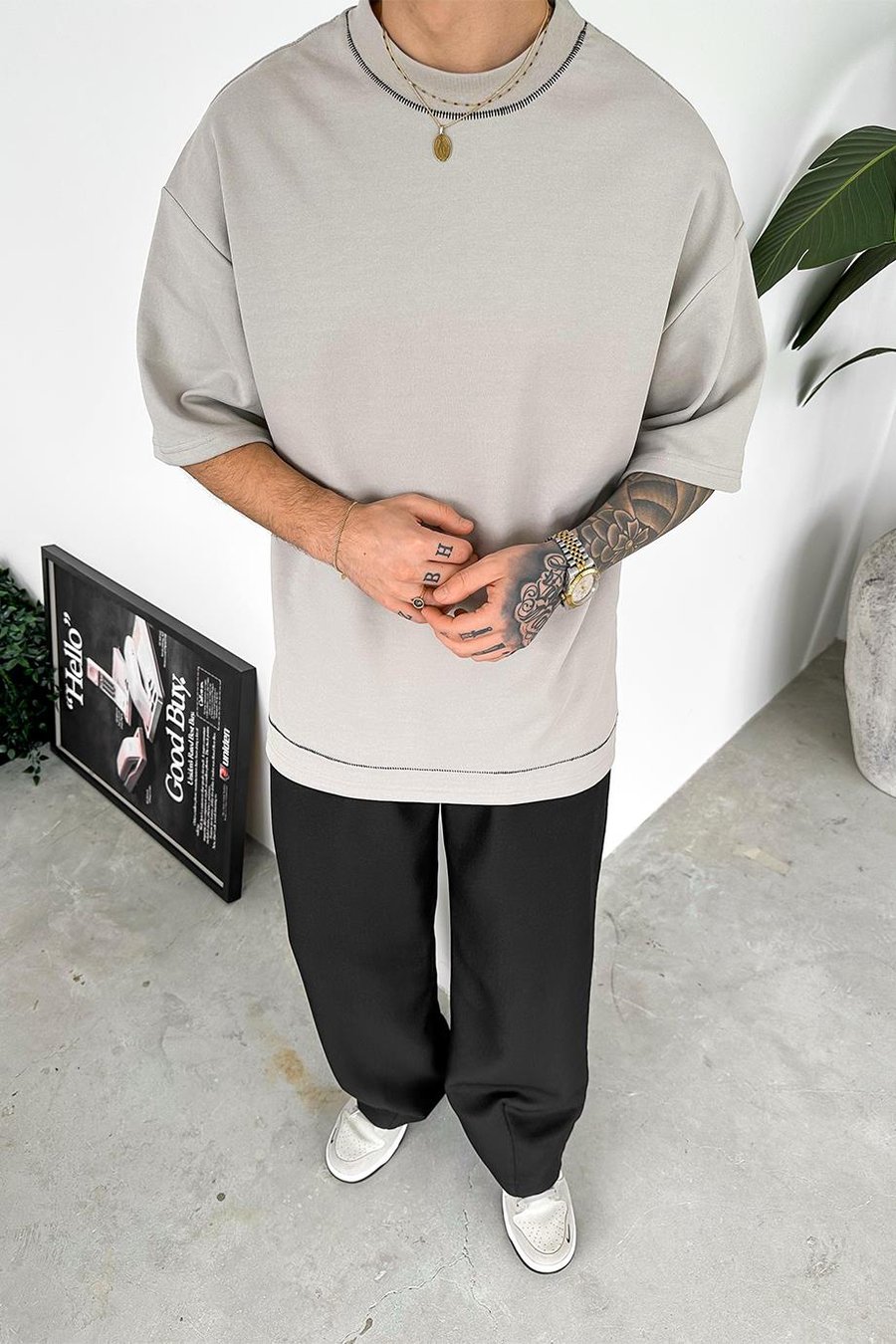 Taş Dikiş Detaylı Oversize Tişört