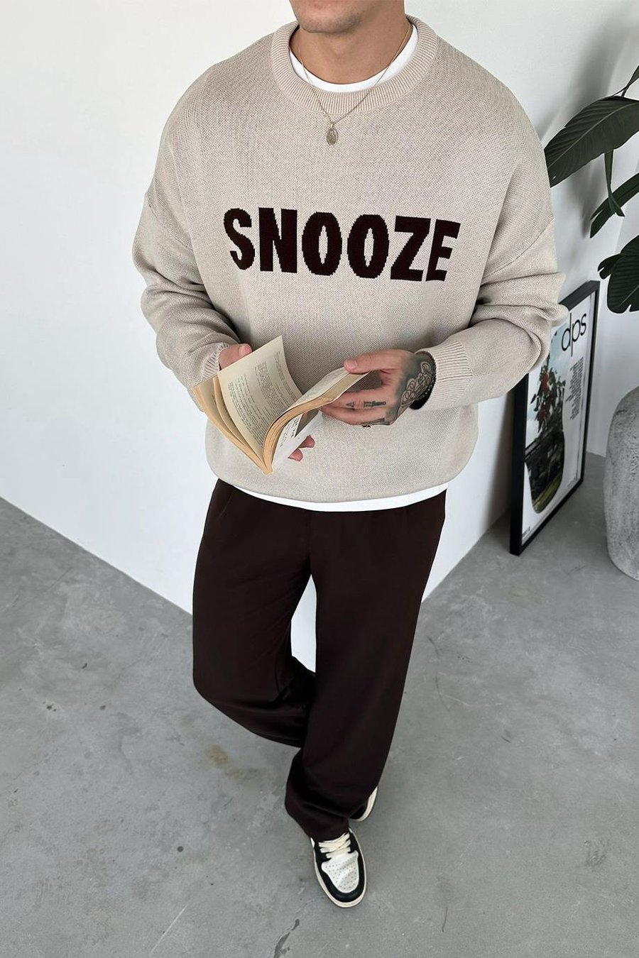 Taş Snooze Baskılı Triko Kazak
