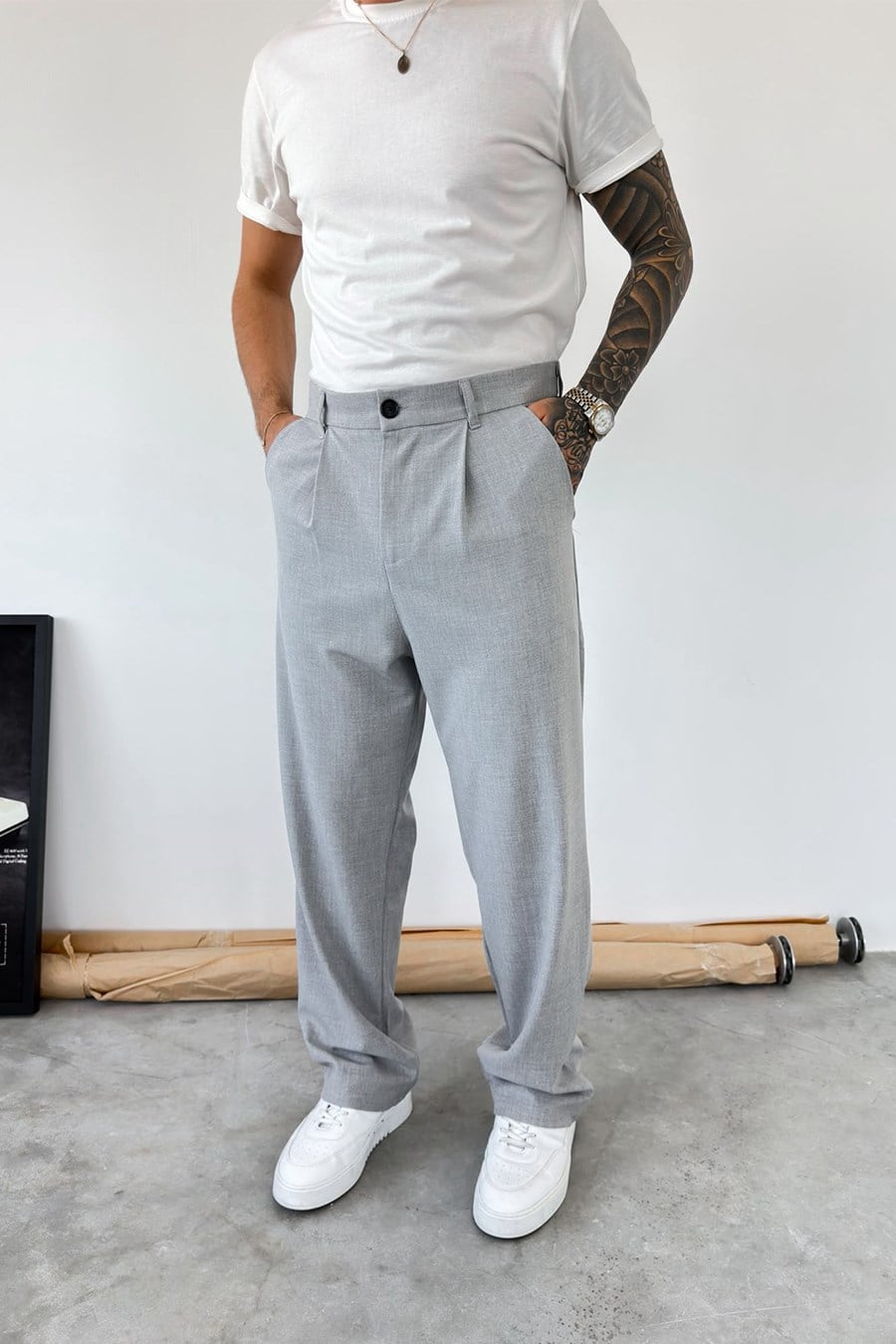 Açık Gri Pileli Baggy Fit Kumaş Pantolon
