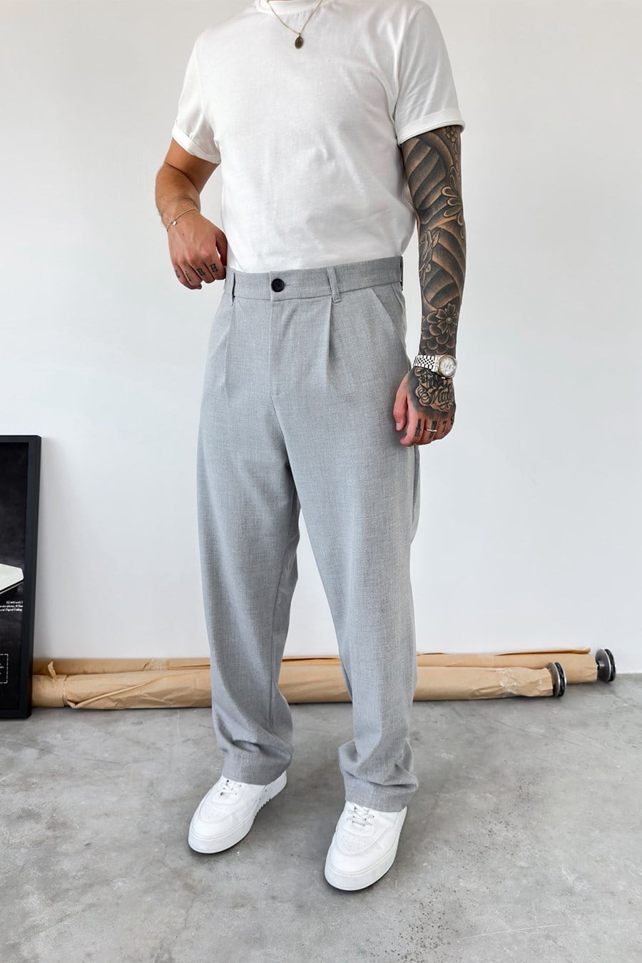 Açık Gri Pileli Baggy Fit Kumaş Pantolon