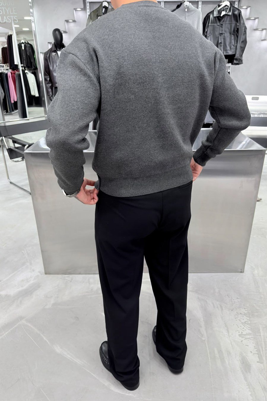 Antrasit Basic Premium Düğme Detaylı Boxy Fit Kazak