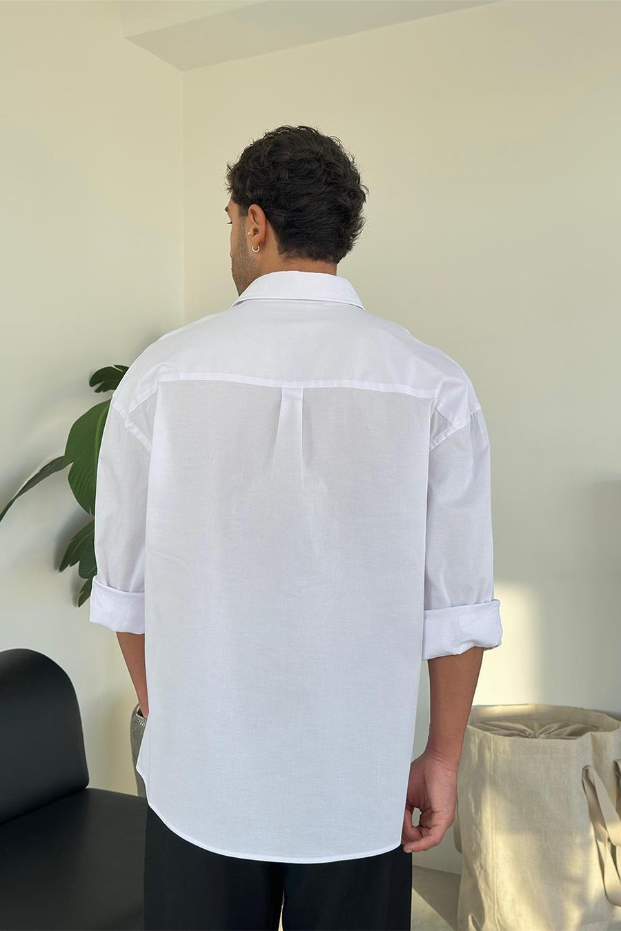 Beyaz Basic Oversize Gömlek