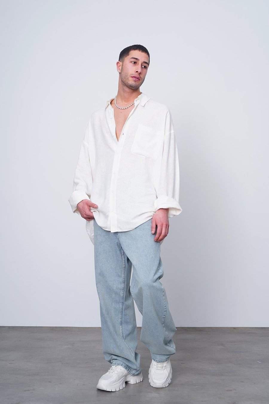 BEYAZ Basic Uzun Kollu 1A CH Oversize Gömlek