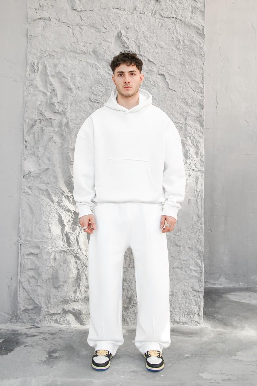 Beyaz Cozy Basic Oversize Sweatshirt
