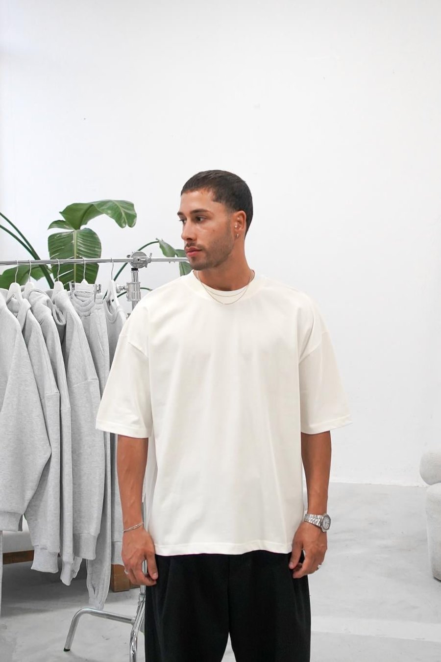 BEYAZ Cozy Basic Oversize Tişört