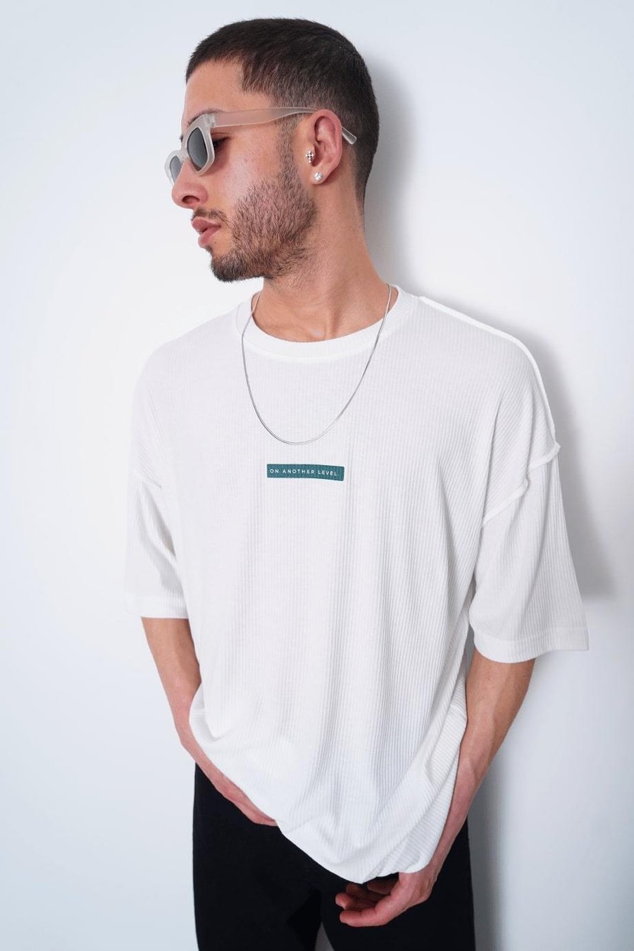 BEYAZ Fitilli Another Level MH Oversize Tişört