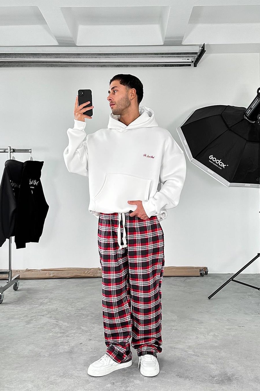 Beyaz Last Peak Oversize Sweatshirt