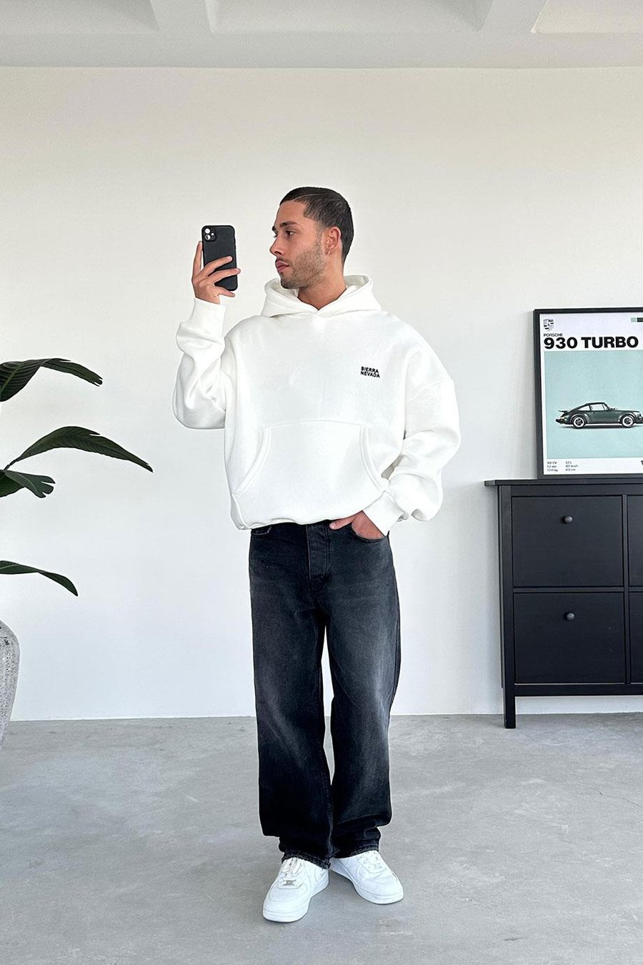 Beyaz Sierra Nevada Oversize Sweatshirt