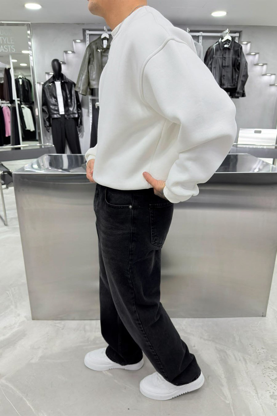 Beyaz Workship Baskılı Boxy Fit Sweatshirt