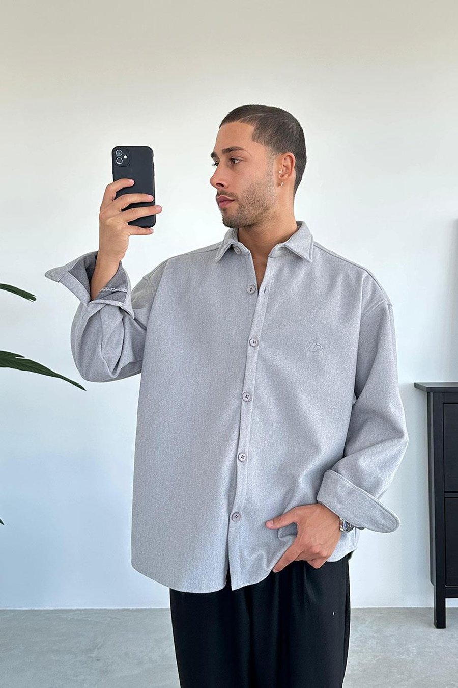 GRİ Nakış Detaylı Oversize Kaşe Gömlek