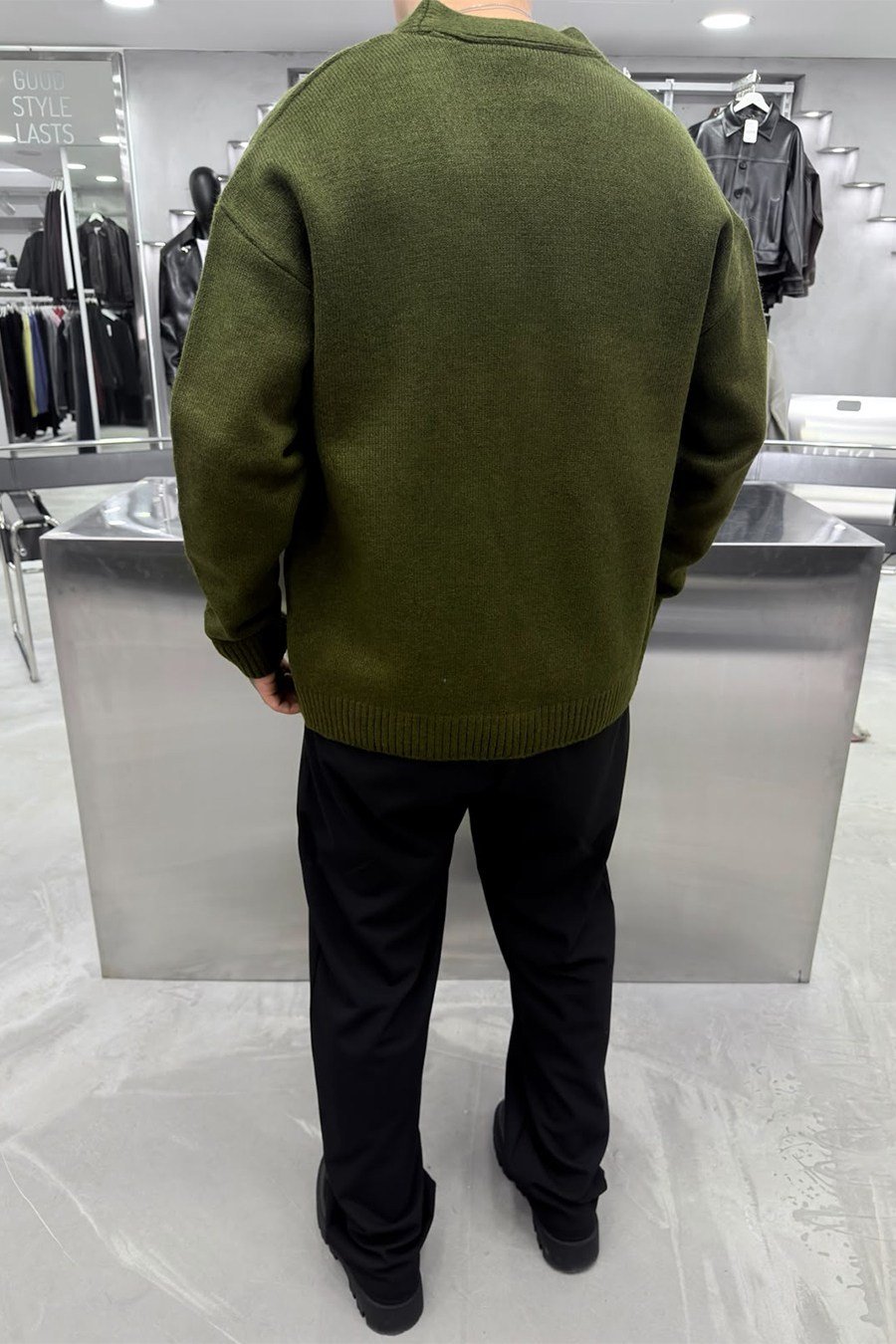 Haki Düğmeli V Yaka Oversize Triko Hırka