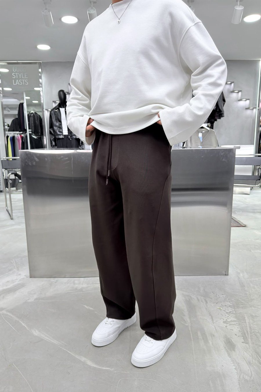 Kahverengi Draft Dikiş Detaylı Baggy Eşofman