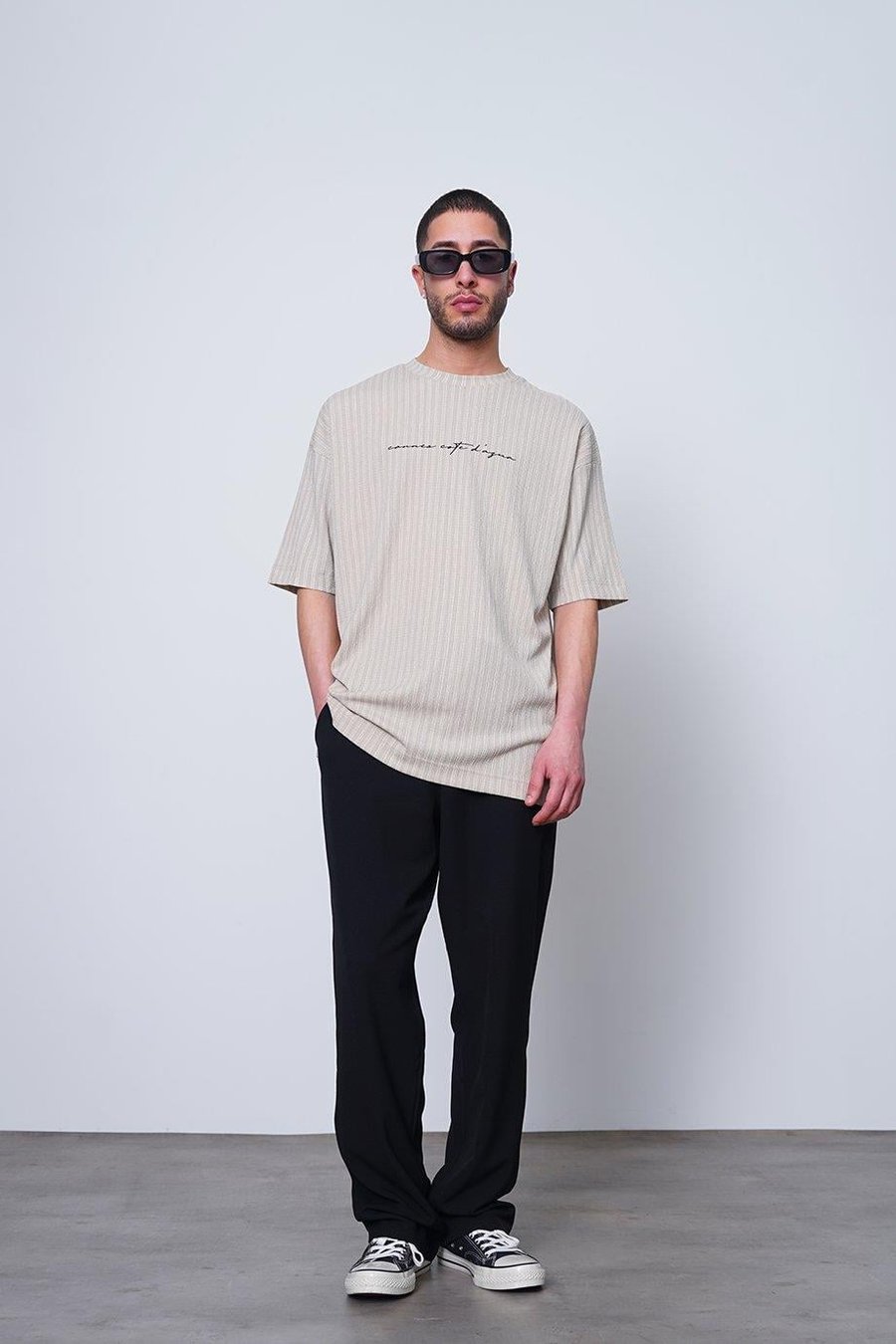 Krem Şeritli Dokulu Minimal Yazılı F7 MH Oversize Tişört