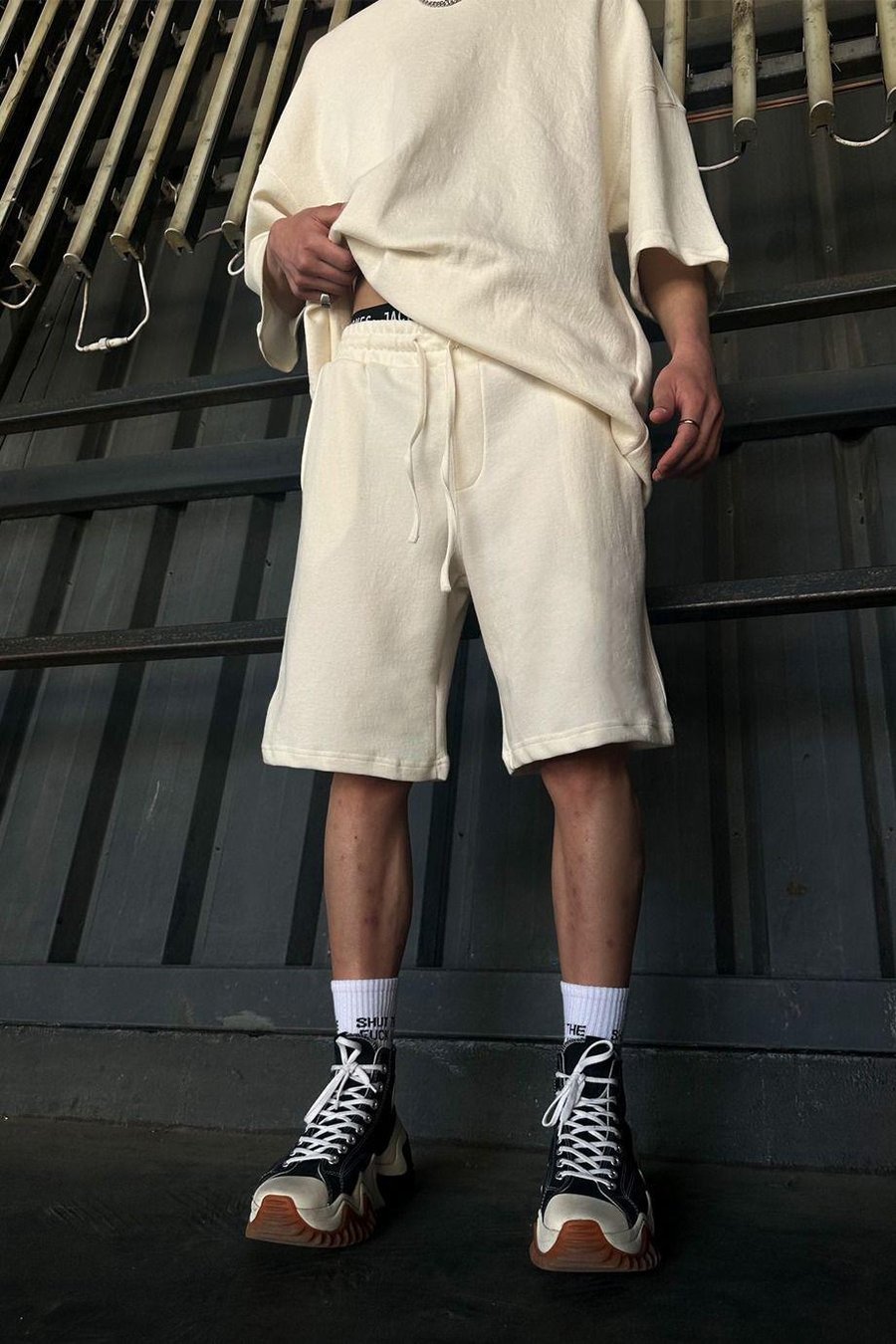 Krem Su Yeşili Basic Relaxed Fit Şort