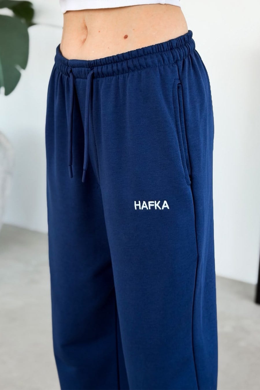 Lacivert Nakışlı Premium Ayarlanabilir Paça Yazlık Baggy Eşofman