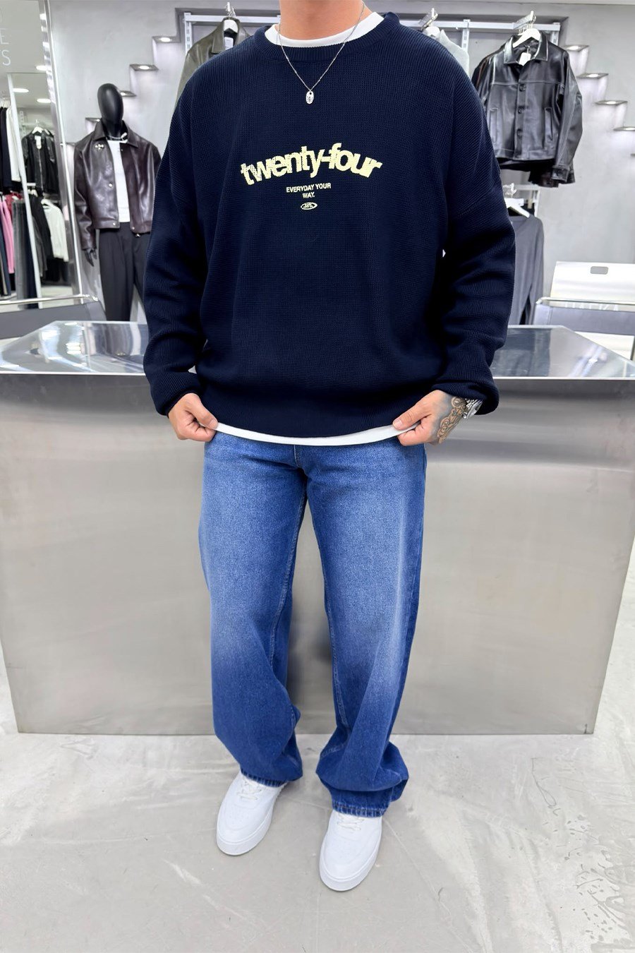 Lacivert Twenty Four Baskılı Boxy Fit Kazak