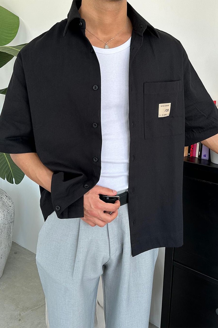 Siyah Basic Cep Patch Detay Kısa Kollu Oversize Gömlek