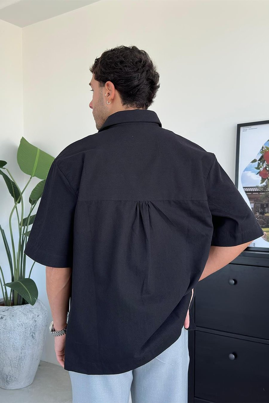 Siyah Basic Cep Patch Detay Kısa Kollu Oversize Gömlek
