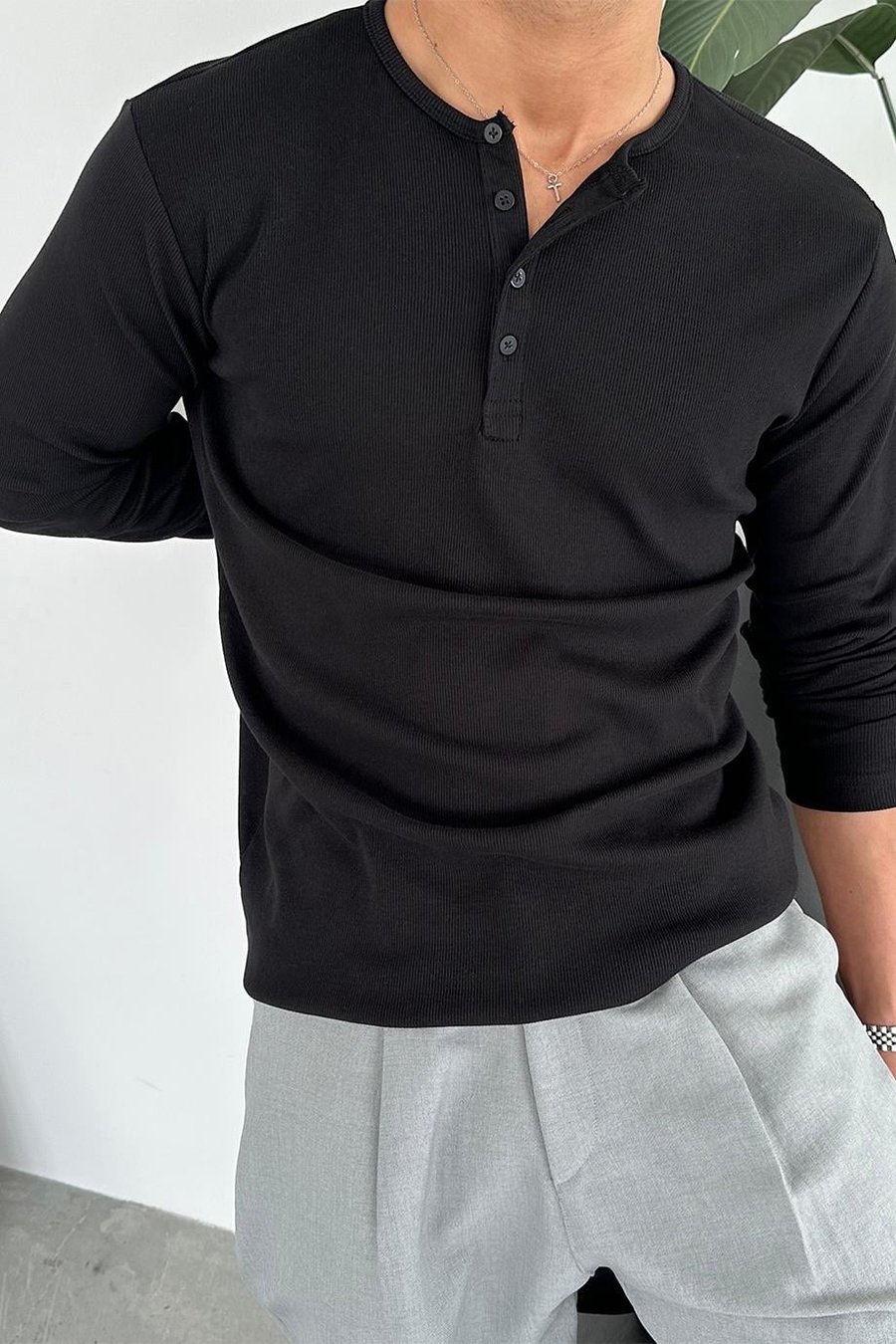 Siyah Basic Fitilli Düğmeli Yaka Relax Fit Uzun Kollu Tişört