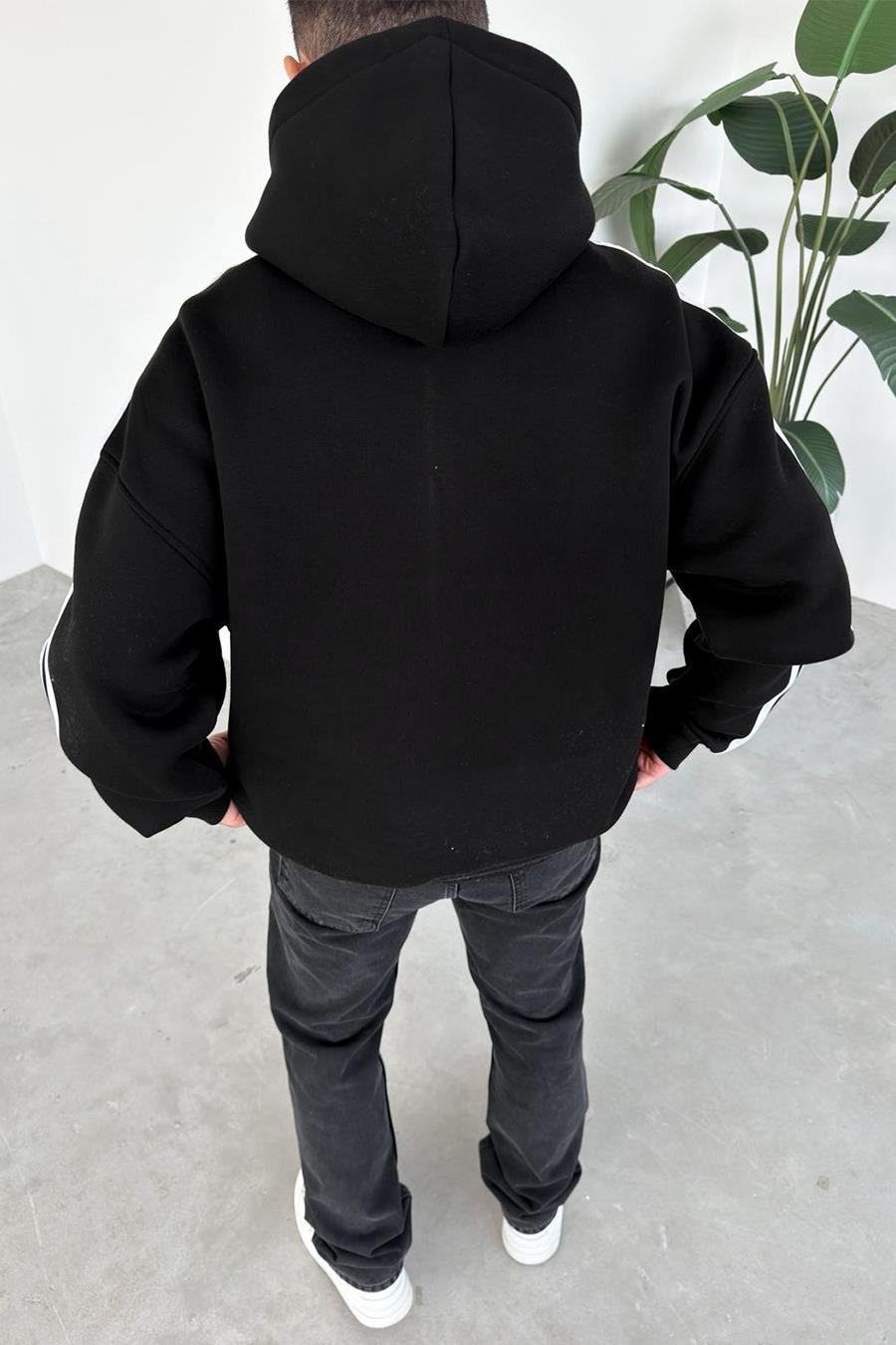 Siyah Baskılı Şerit Detay Oversize Sweatshirt