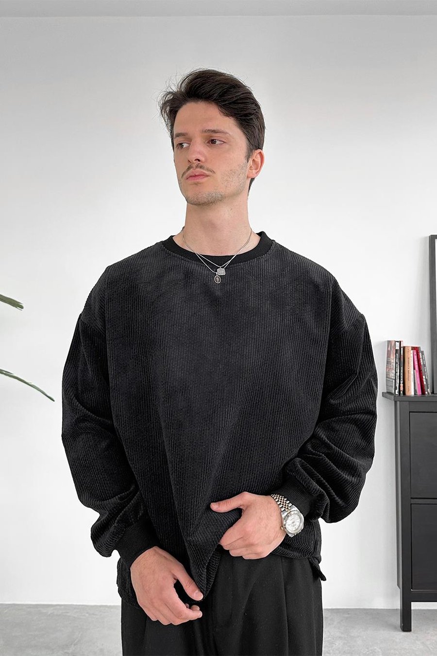 Siyah Fitilli Kadife Basic Sweat