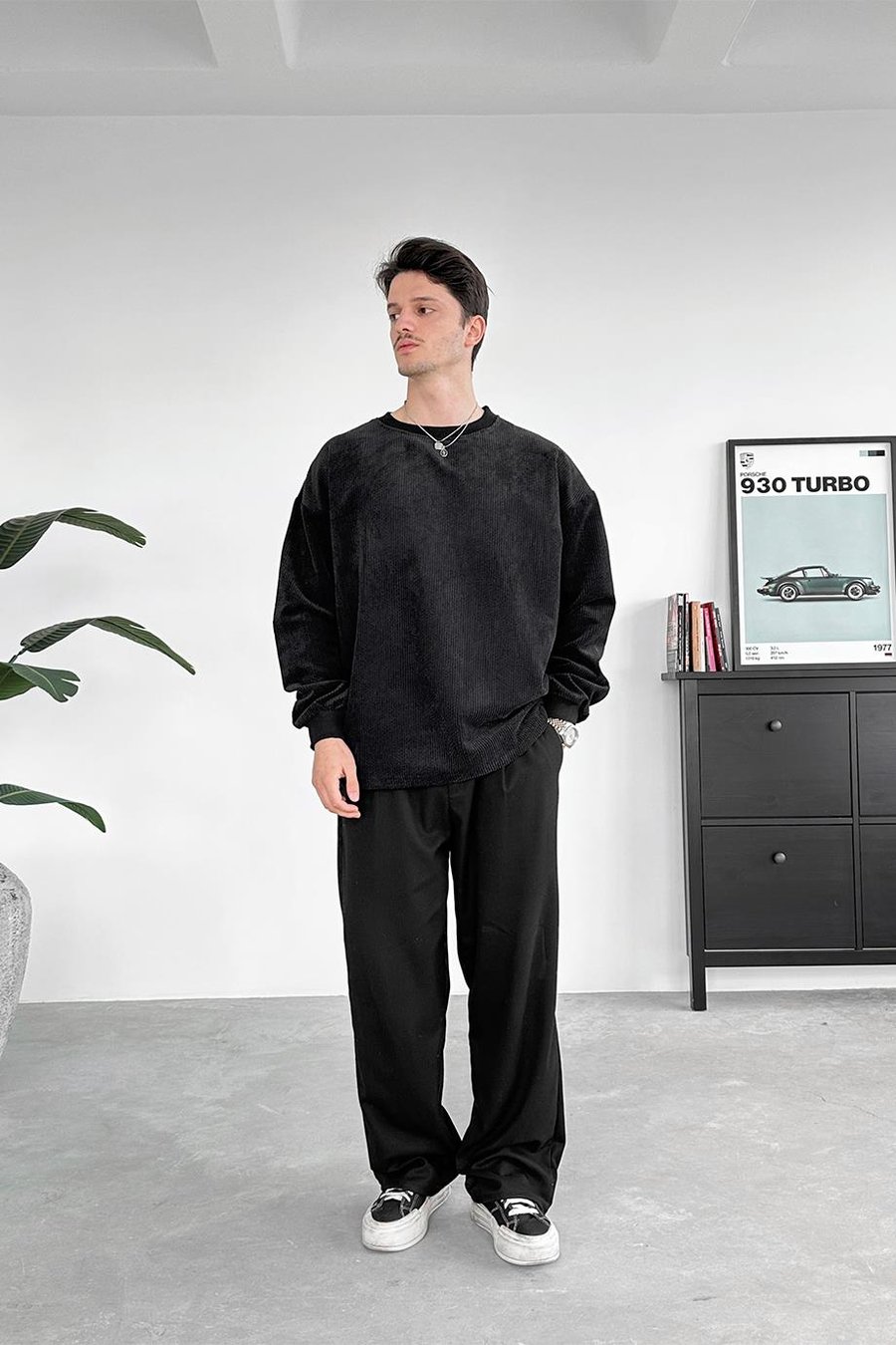 Siyah Fitilli Kadife Basic Sweat
