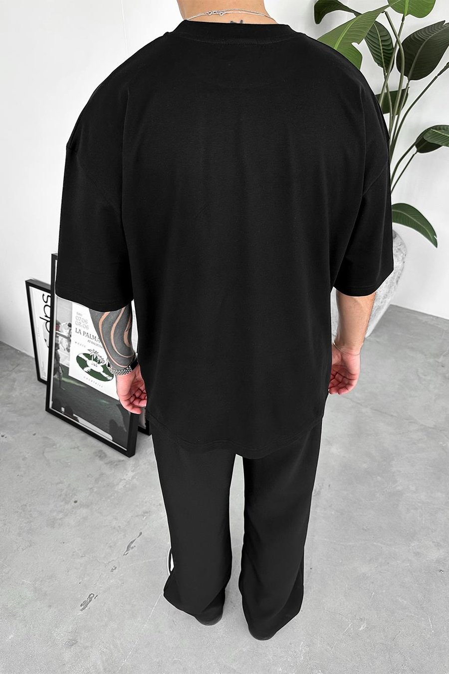 Siyah Minimal Tiger Baskılı Oversize Tişört