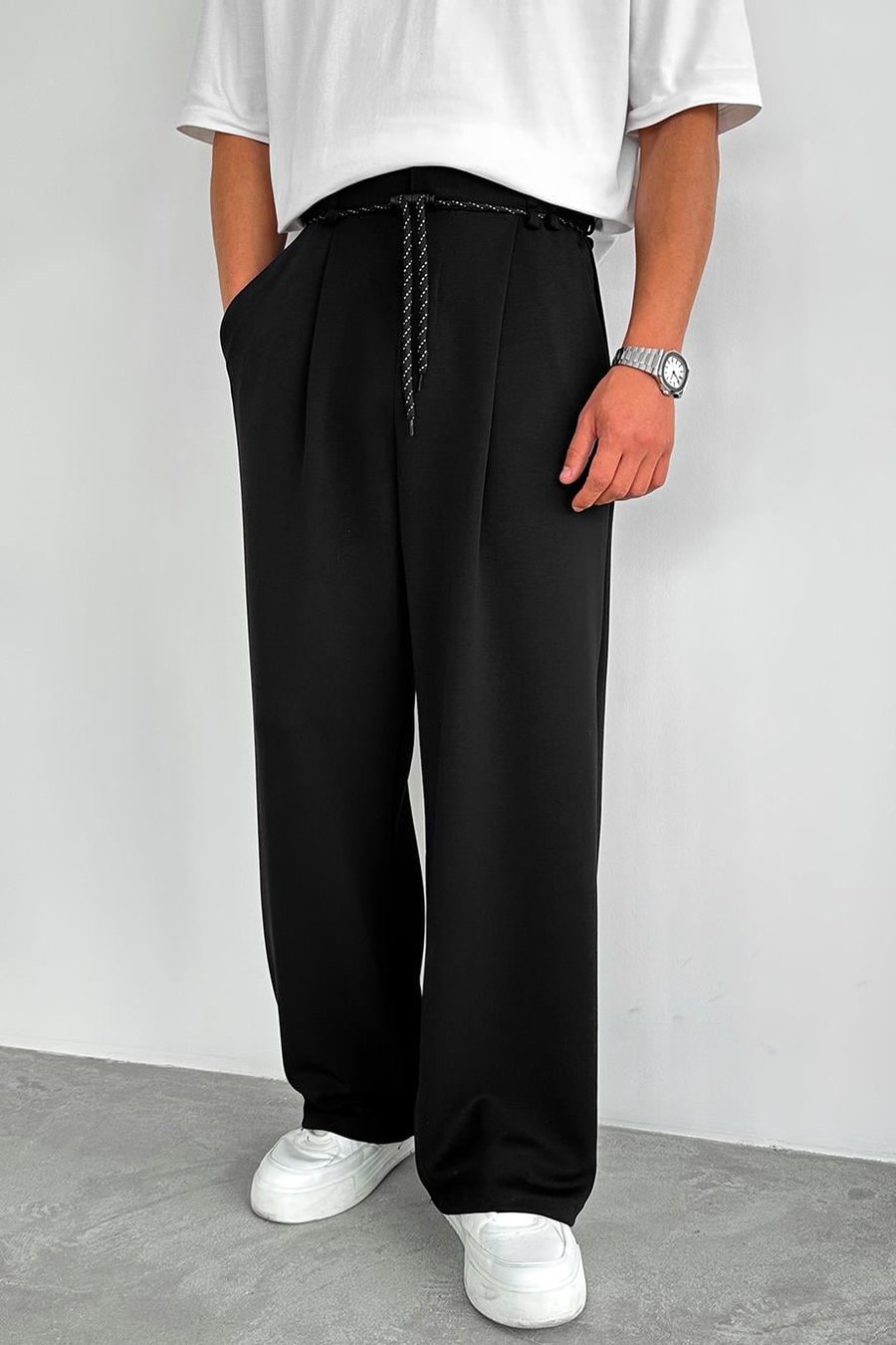 Siyah Pile Detay Tensel Kumaş Baggy Pantolon