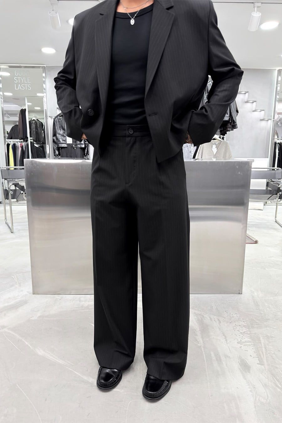 Siyah Premium Çizgili Boxy Fit Takım Elbise
