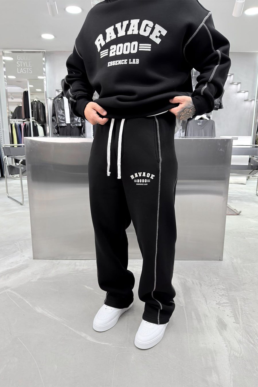 Siyah Ravage Nakışlı Oversize Eşofman Takımı