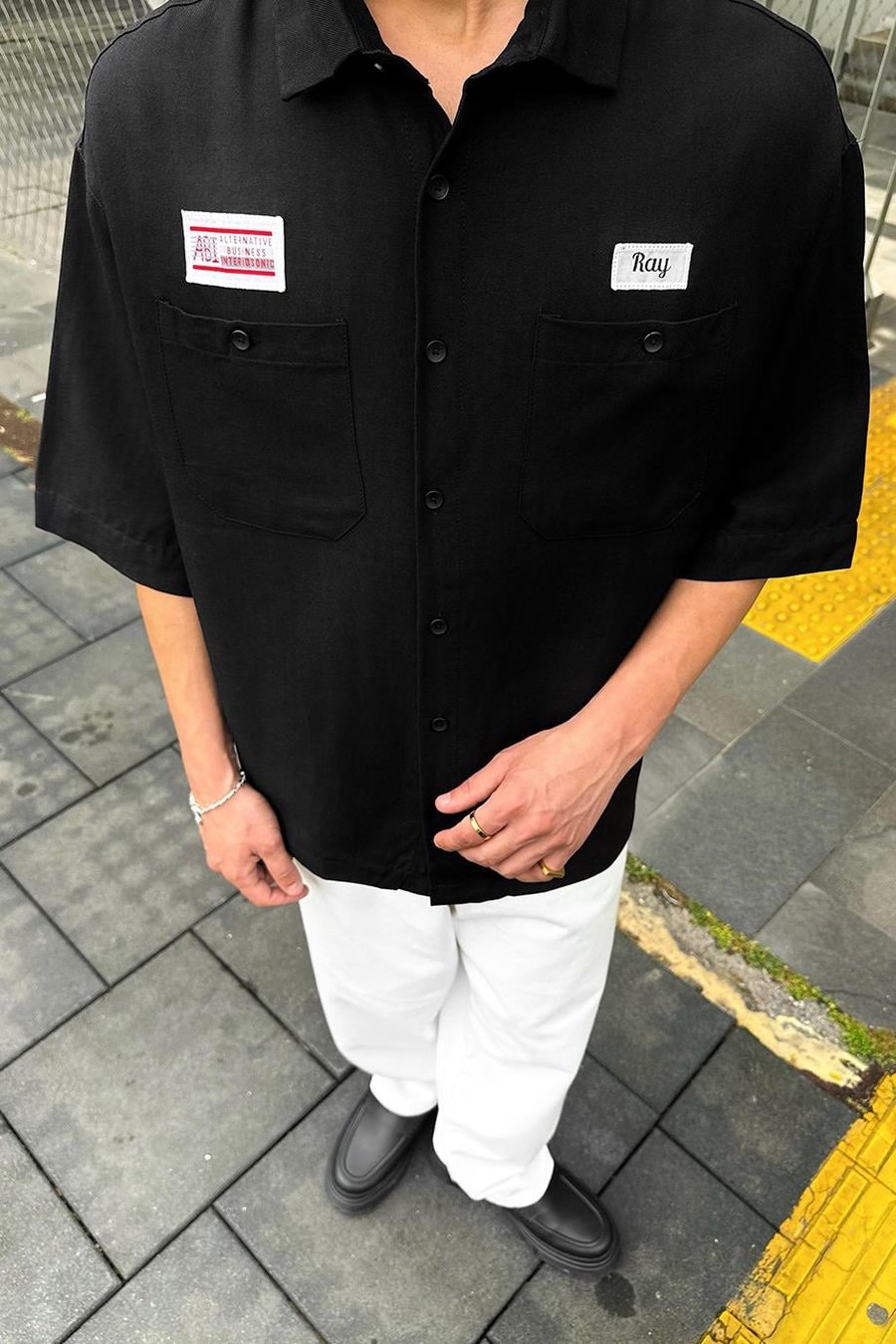 SİYAH Ray Nakış Detay Çift Cepli BS Oversize Gömlek