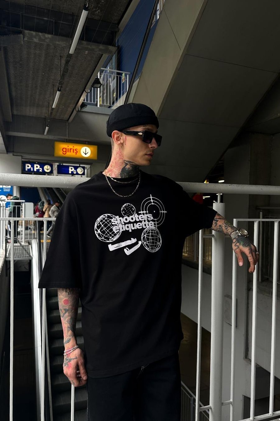 SİYAH Siyah Etiquette PM Oversize Tişört