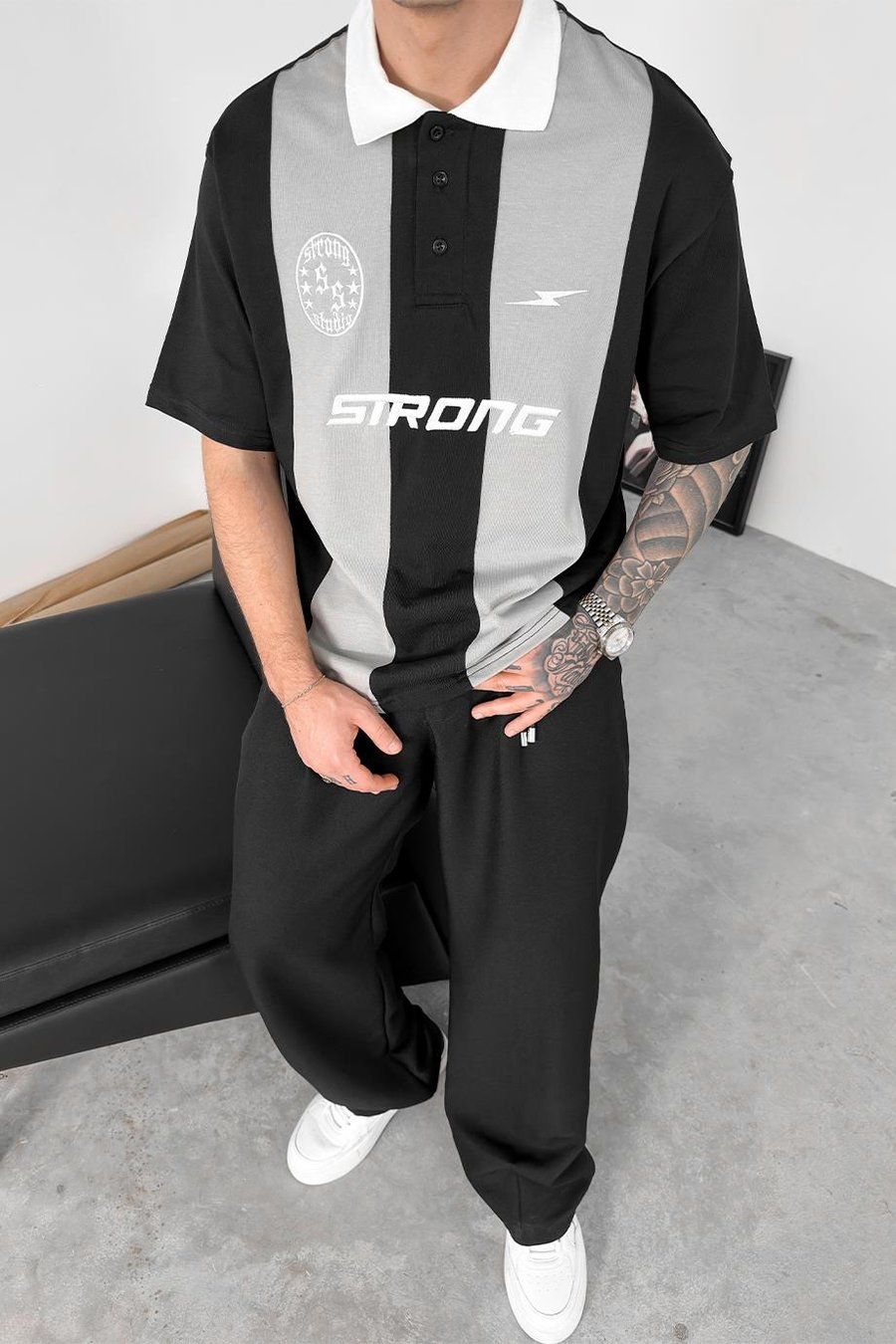 Siyah Strong Nakış Detay Oversize Polo Yaka Tişört