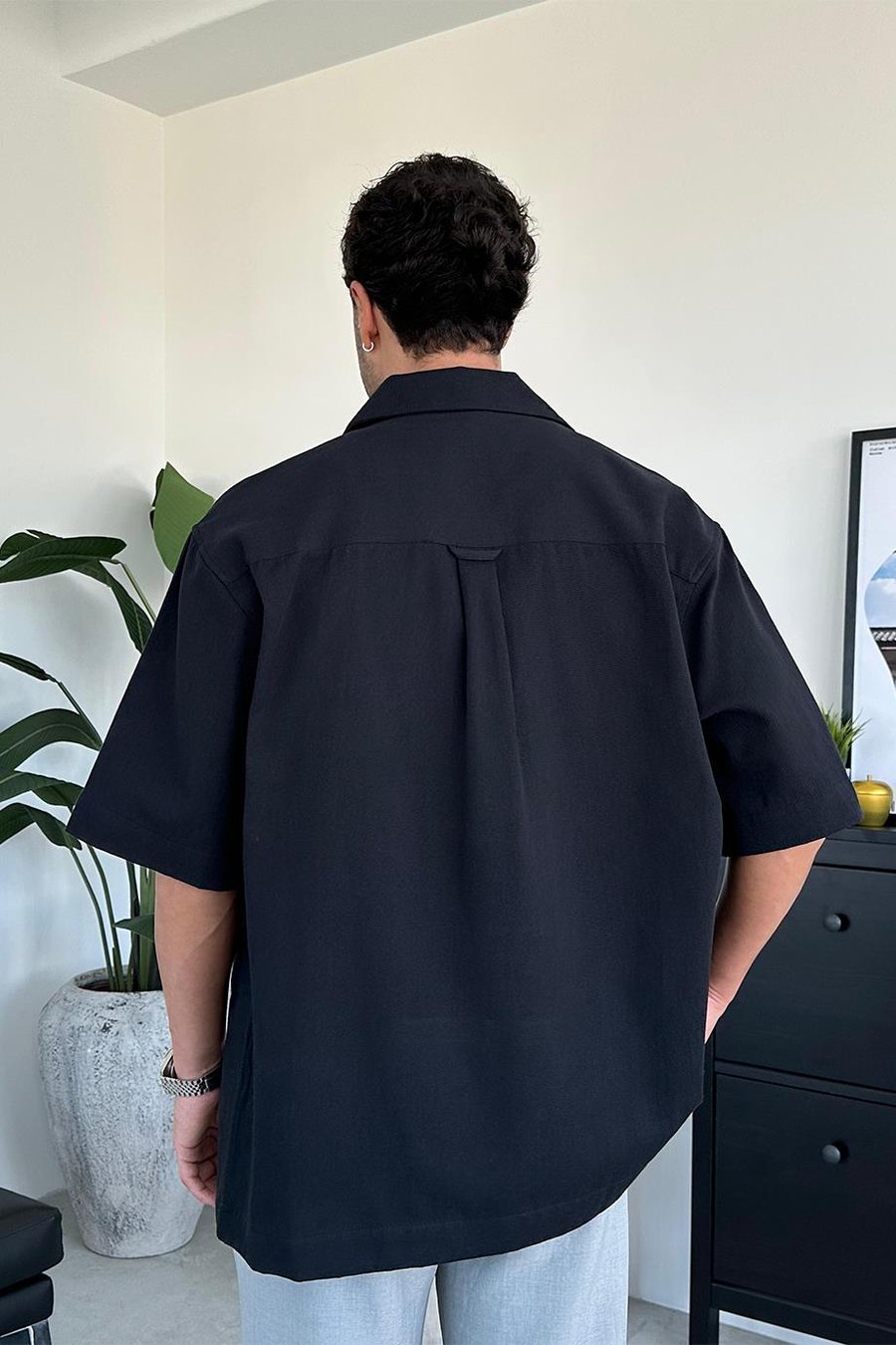 Siyah Tasarım Cep Detay Oversize Gömlek