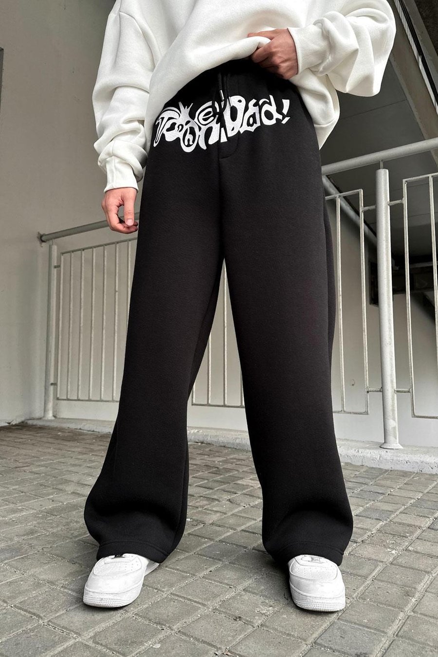 SİYAH Tbad Nakış Detay DAD Baggy Eşofman