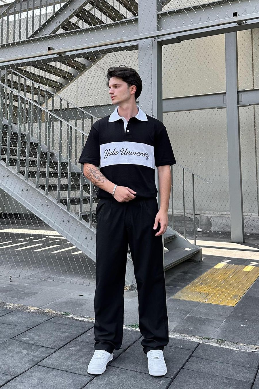 SİYAH Yale University PM Oversize Polo Yaka Tişört