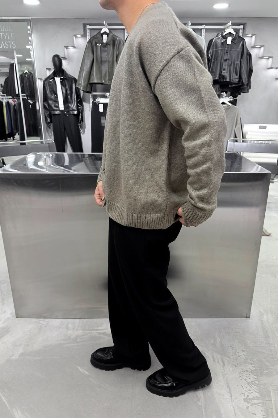 Taba Düğmeli V Yaka Oversize Triko Hırka
